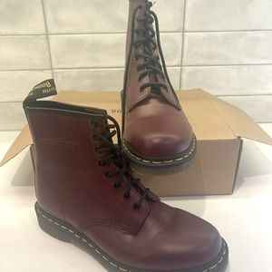 New DR. MARTENS 1460 Cherry red boots
